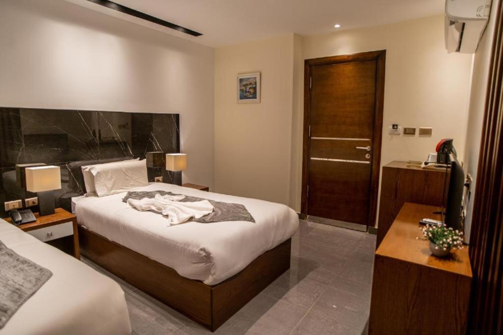 The Eyes Of Giza Pyramids Hotel 3*